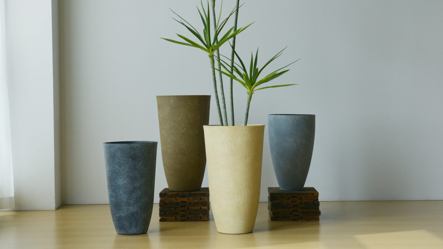 Venice Elements CUP008 Series Tapered Tall Cup Garden Planters