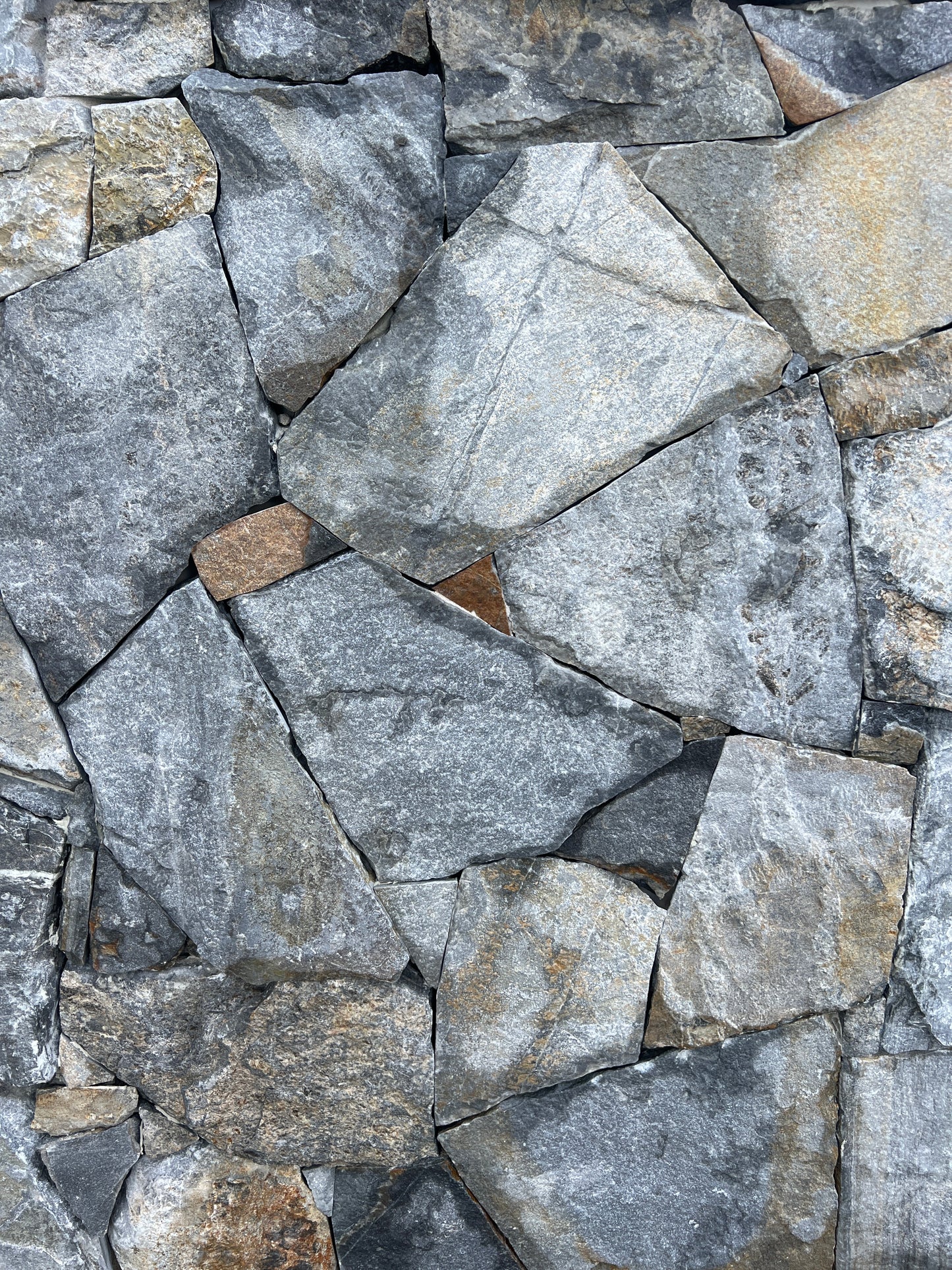 Diamond Blue Quarts random freeform natural Stone Cladding for building, home decoration, renovations, interior & exterior walls, garden features and feature walls. 