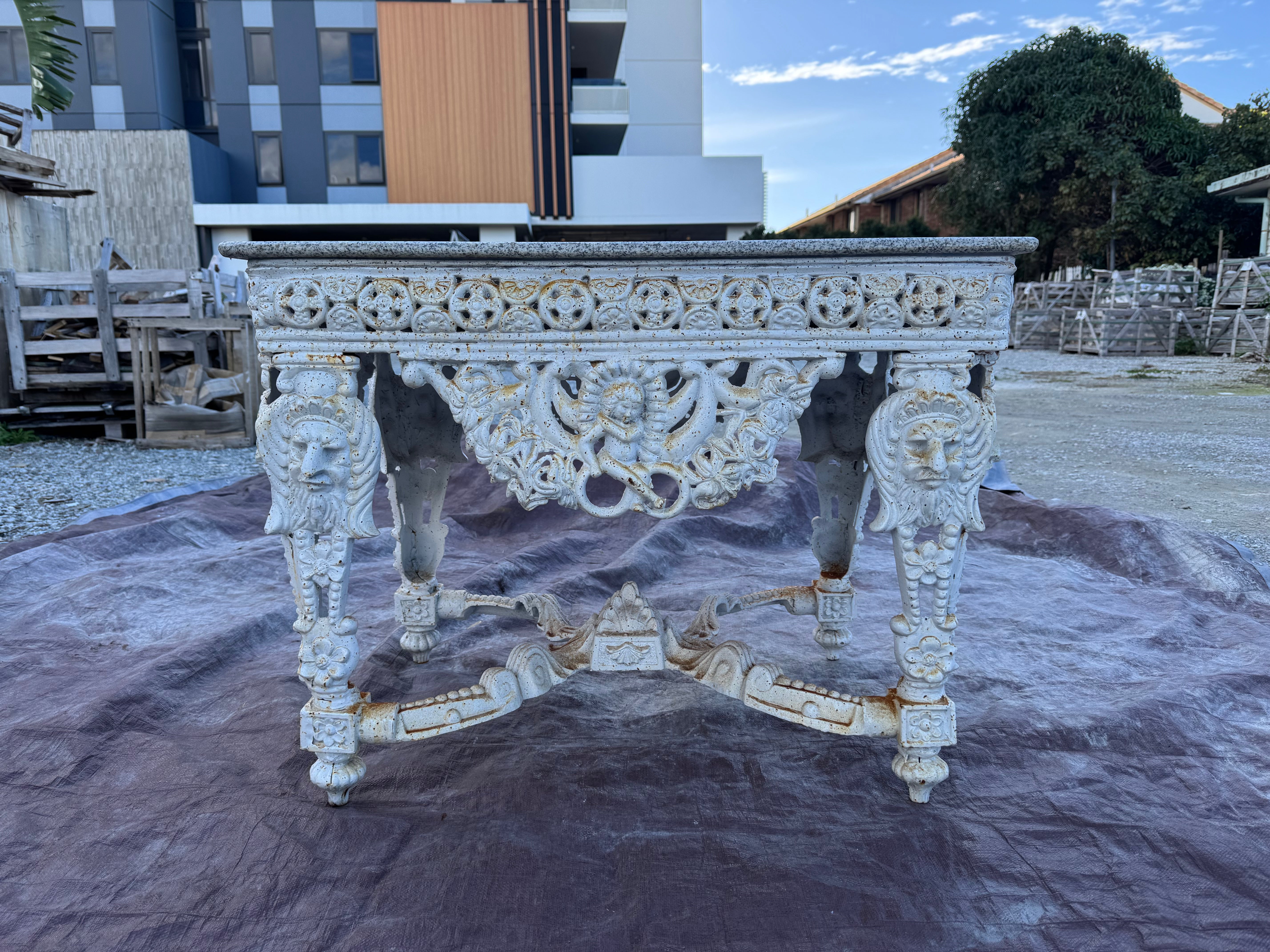 Cast Iron Table w Stone Top White S5AW
