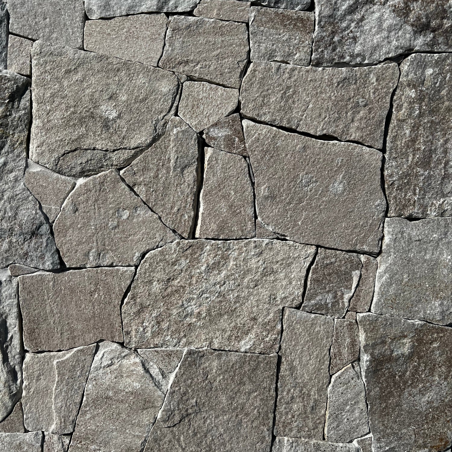 tiger stipe quartz random freeform natural Stone Cladding for building, home decoration, renovations, interior & exterior walls, garden features and feature walls. 